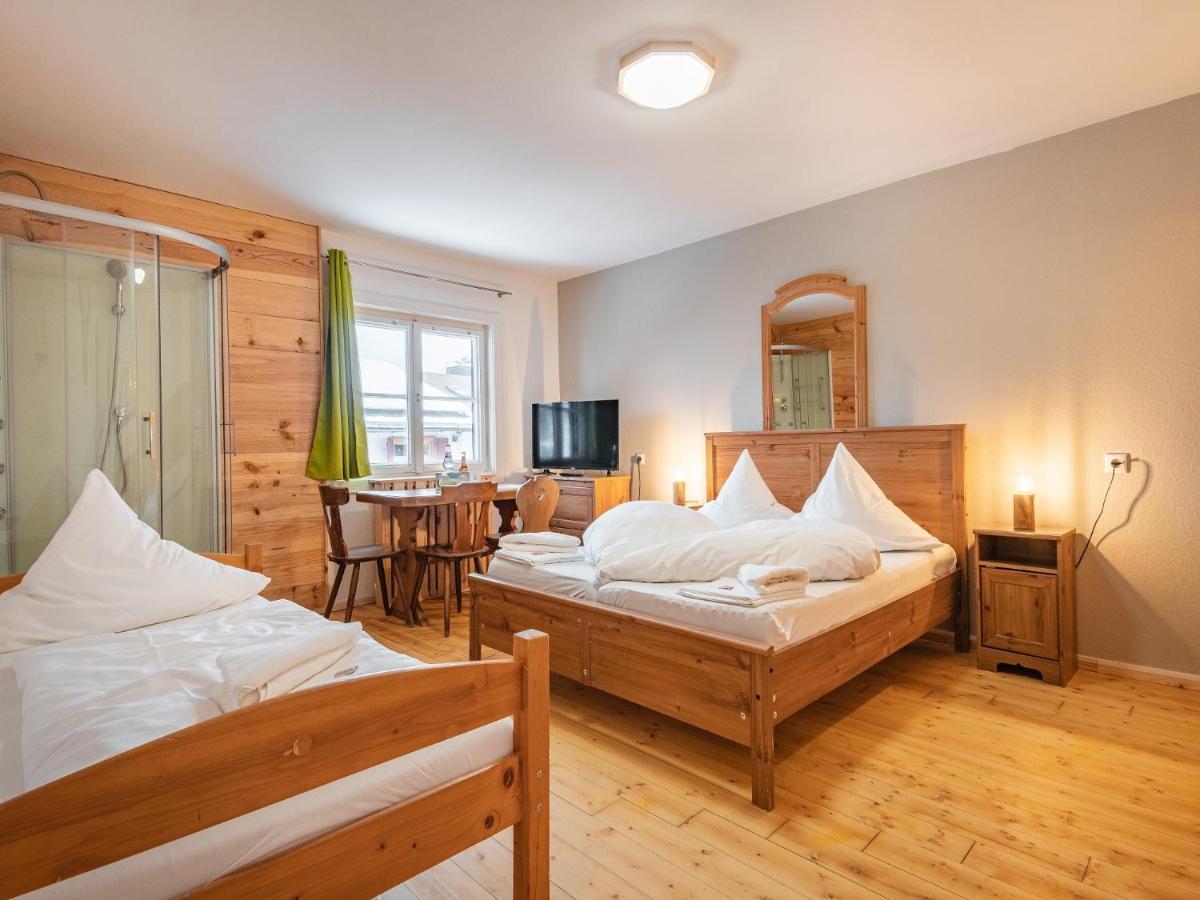 Hostel - Ron'S Guesthouse Oberstdorf Kültér fotó