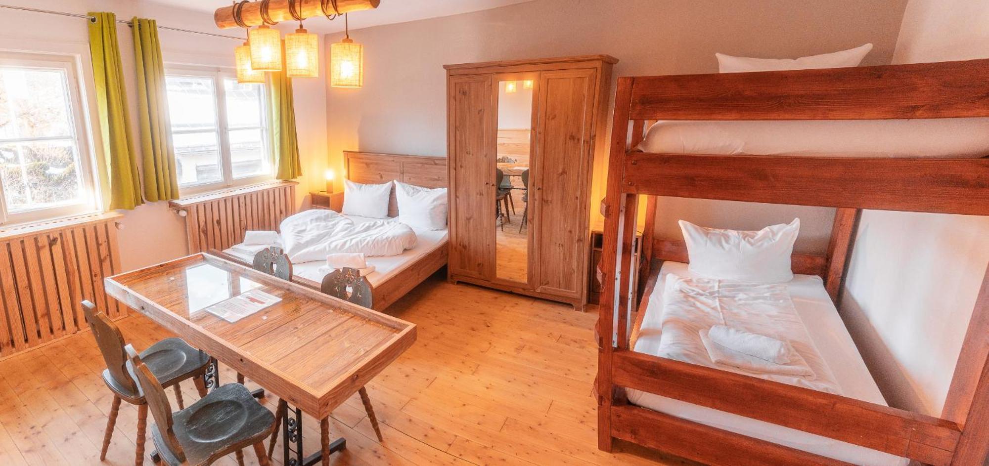 Hostel - Ron'S Guesthouse Oberstdorf Kültér fotó